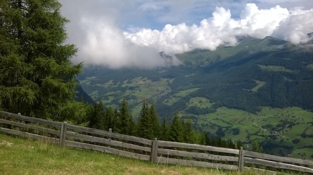 ホテル Haus Rupitsch Winklern  エクステリア 写真