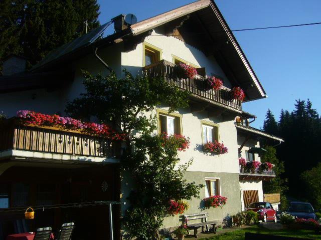 ホテル Haus Rupitsch Winklern  エクステリア 写真